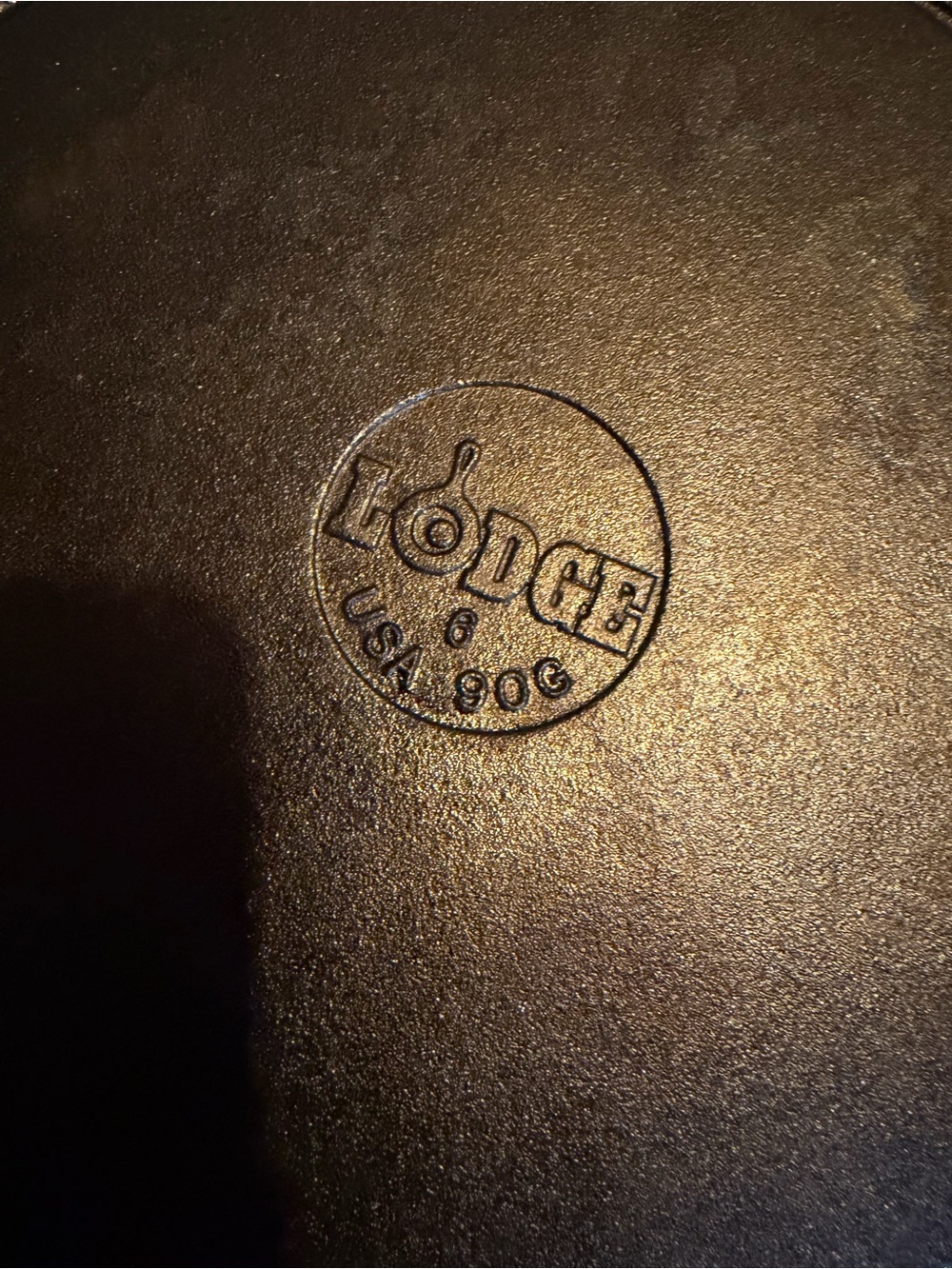 Seasoned Black Cast Iron Crepe and Griddle Pan - Picture 3 of 4